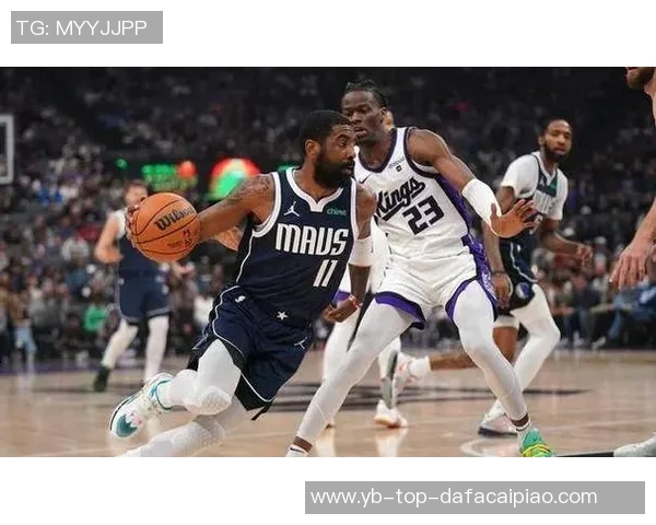 福克斯上半场火力全开11投8中狂砍19分助球队掌控局势 福克斯上半场火力全开11投8中狂砍19分助球队掌控局势