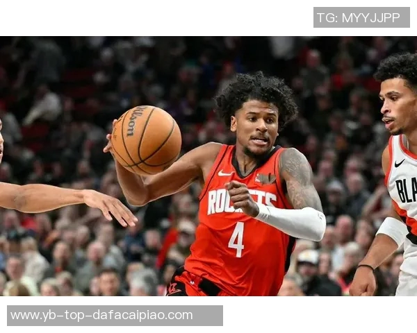 火箭队急需保罗助力但因工资帽限制最早一月才能引援