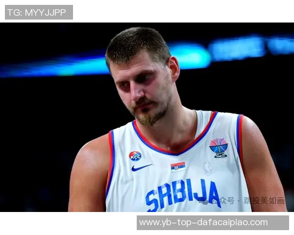 约基奇首节拼尽全力三分球命中率高但球队正负值惨淡显示困境