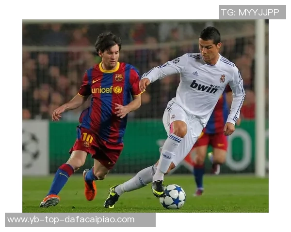 晚邮报揭秘莫德里奇在圣西罗的私人包厢招待亲友的奢华生活 晚邮报揭秘莫德里奇在圣西罗的私人包厢招待亲友的奢华生活