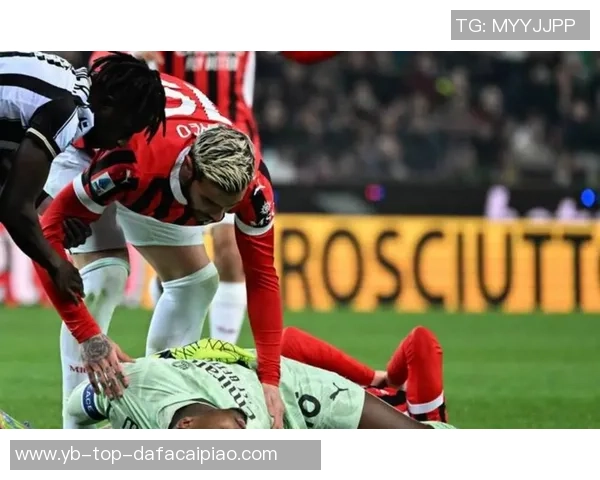 福法纳表现糟糕两次失良机送点球评分仅58引发热议 福法纳表现糟糕两次失良机送点球评分仅58引发热议